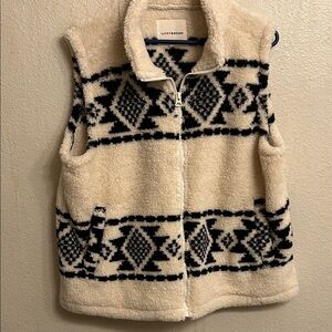 Lucky Brand Women Cream Black Patterned Fleece Vest Size Extra Large